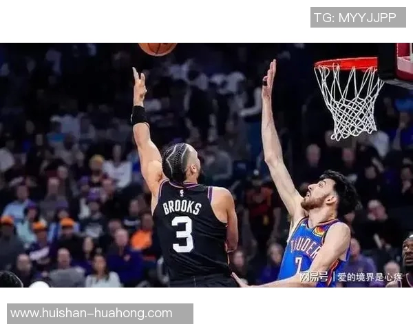 勇士与雷霆第五场激战回顾谁能在关键时刻逆转局势夺得胜利